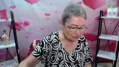 Snapshot of olgaluck chatting on 6, 5, 2026 OlgaLuck online show from 6, 5, 2026