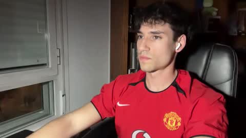 oliver online show from 18, 3, 2026