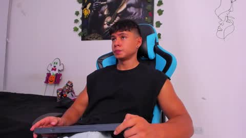 Oliver bray online show from 24, 12, 2024