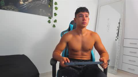 Oliver bray online show from 1, 3, 2025