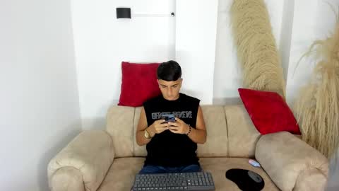 OLIVER online show from 2, 2, 2026