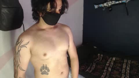 Snapshot of oliver_laid_2023 chatting on 13, 12, 2024 oliver_laid_2023 online show from 13, 12, 2024