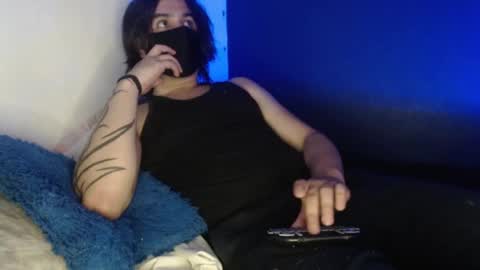 Snapshot of oliver_laid_2023 chatting on 27, 1, 2025 oliver_laid_2023 online show from 27, 1, 2025