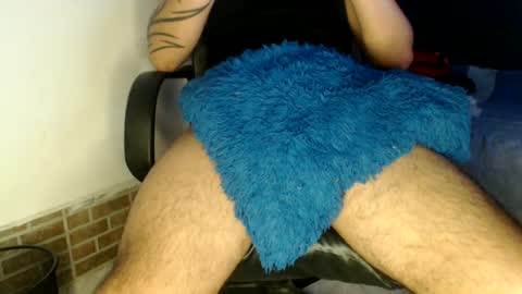 Snapshot of oliver_laid_2023 chatting on 12, 2, 2025 oliver_laid_2023 online show from 12, 2, 2025