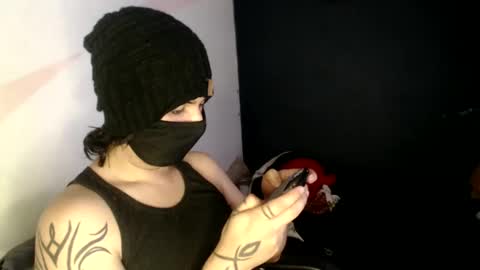 Snapshot of oliver_laid_2023 chatting on 23, 2, 2025 oliver_laid_2023 online show from 23, 2, 2025