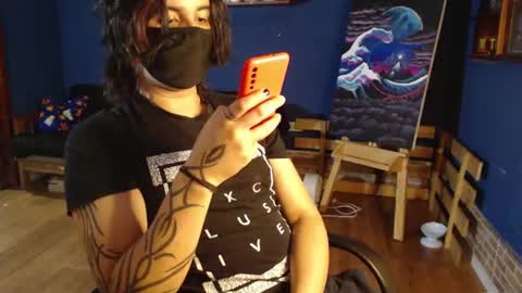 Snapshot of oliver_laid_2023 chatting on 10, 3, 2025 oliver_laid_2023 online show from 10, 3, 2025