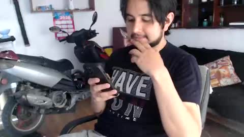 Snapshot of oliver_laid_2023 chatting on 16, 5, 2026 oliver_laid_2023 online show from 16, 5, 2026