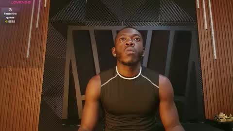 OLIVER LAURENT online show from 16, 4, 2026