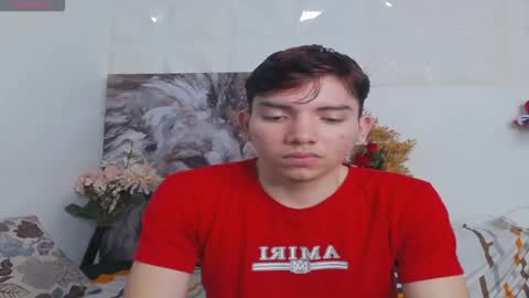 Snapshot of oliver_paris chatting on 18, 11, 2025 oliver online show from 18, 11, 2025