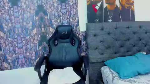 oliver_smith_2 online show from 22, 2, 2025