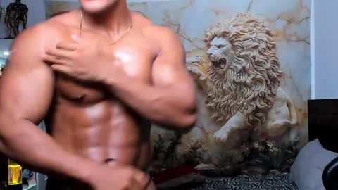 Snapshot of oliver_tommy chatting on 1, 11, 2025 oliver_tommy online show from 1, 11, 2025