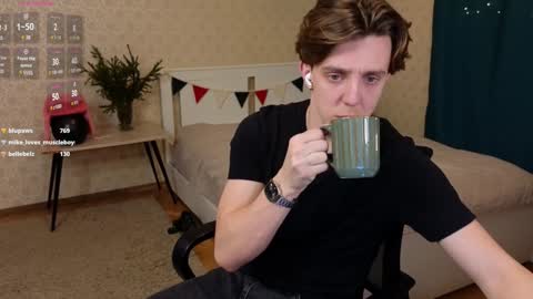 Oliver Evans online show from 7, 1, 2025