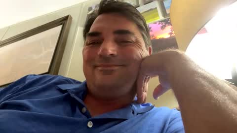 Snapshot of oliverclothesoff1211 chatting on 12, 4, 2026 oliverclothesoff1211 online show from 12, 4, 2026