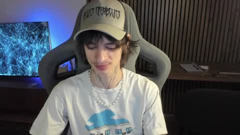 oliverrgroove online show from 5, 4, 2026