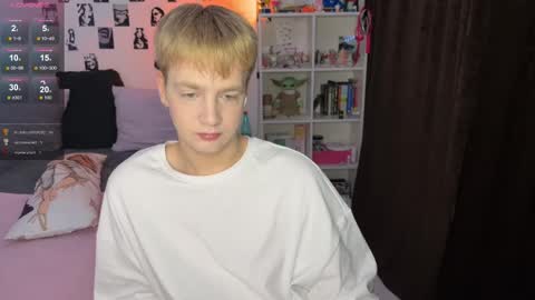 Snapshot of olivertasty chatting on 19, 11, 2025 oliver online show from 19, 11, 2025