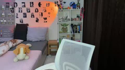 Snapshot of olivertasty chatting on 26, 11, 2025 oliver online show from 26, 11, 2025