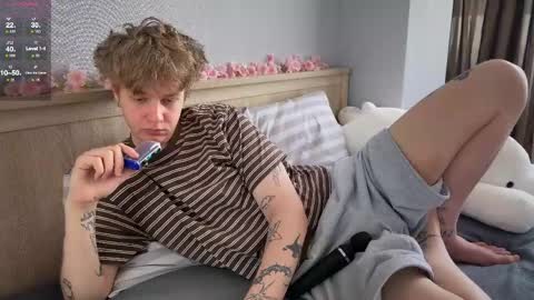 Snapshot of olivertasty chatting on 2, 6, 2026 oliver online show from 2, 6, 2026