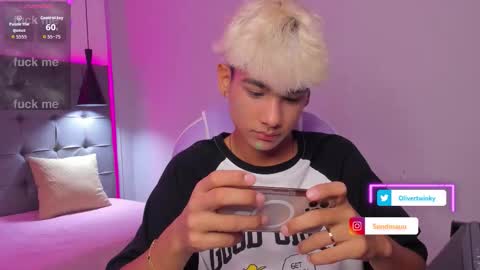 Oliver online show from 2, 10, 2025