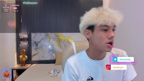 Oliver online show from 15, 10, 2025