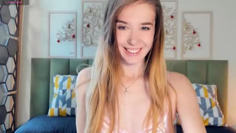 Olivia online show from 15, 10, 2025