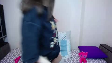 olivia_graceee online show from 29, 11, 2025