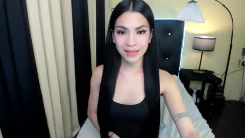 olivia_hotcummer online show from 6, 11, 2025