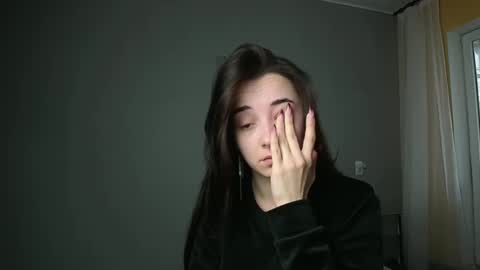 Olivia online show from 3, 3, 2025