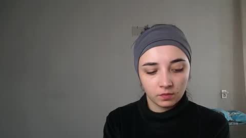 Olivia online show from 25, 11, 2025