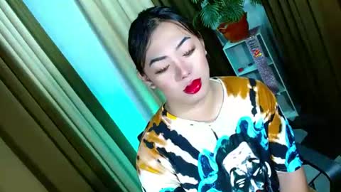 Snapshot of olivia_the_temptress27 chatting on 4, 10, 2025 Miss OLIVIA online show from 4, 10, 2025