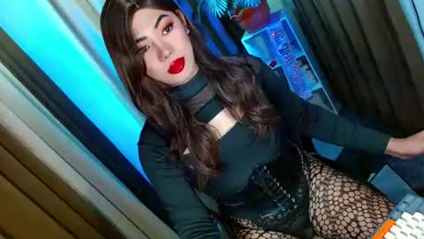Snapshot of olivia_the_temptress27 chatting on 22, 10, 2025 Miss OLIVIA online show from 22, 10, 2025
