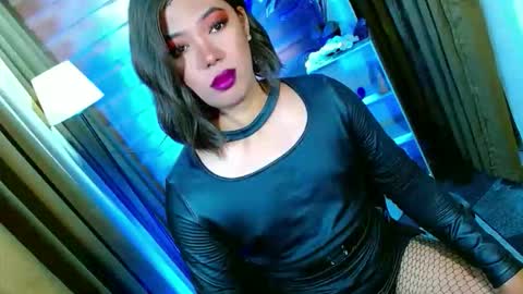Miss OLIVIA online show from 16, 5, 2026