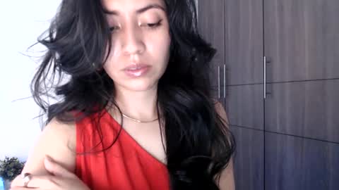 Snapshot of oliviaaa__ chatting on 14, 12, 2024 oliviaaa__ online show from 14, 12, 2024