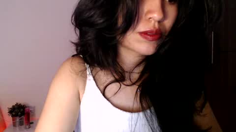 Snapshot of oliviaaa__ chatting on 19, 2, 2025 oliviaaa__ online show from 19, 2, 2025