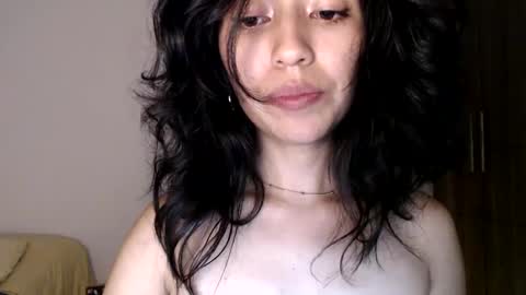 Snapshot of oliviaaa__ chatting on 22, 2, 2025 oliviaaa__ online show from 22, 2, 2025