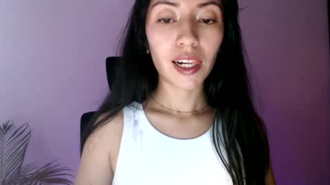 oliviaaa__ online show from 25, 3, 2026