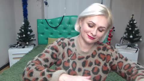 OliviaHorst online show from 25, 12, 2024