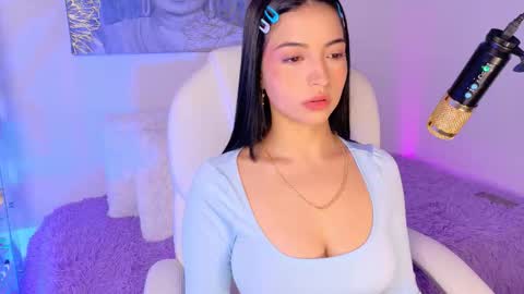 Olivia Mcneill  online show from 7, 2, 2026