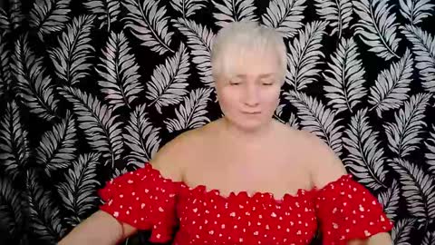 Snapshot of oliviaoskar_ chatting on 9, 12, 2024 Kelly online show from 9, 12, 2024