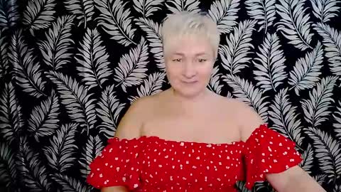 Snapshot of oliviaoskar_ chatting on 13, 12, 2024 Kelly online show from 13, 12, 2024