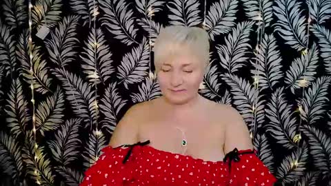 Snapshot of oliviaoskar_ chatting on 13, 1, 2025 Kelly online show from 13, 1, 2025