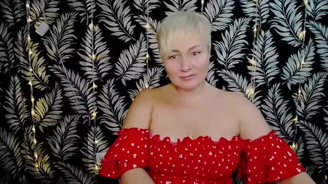 Snapshot of oliviaoskar_ chatting on 18, 1, 2025 Kelly online show from 18, 1, 2025