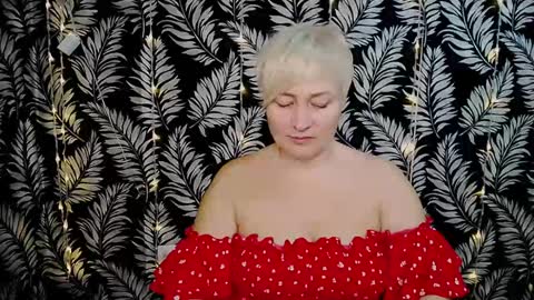 Snapshot of oliviaoskar_ chatting on 27, 1, 2025 Kelly online show from 27, 1, 2025