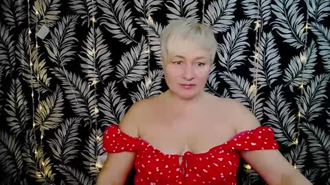 Snapshot of oliviaoskar_ chatting on 30, 1, 2025 Kelly online show from 30, 1, 2025