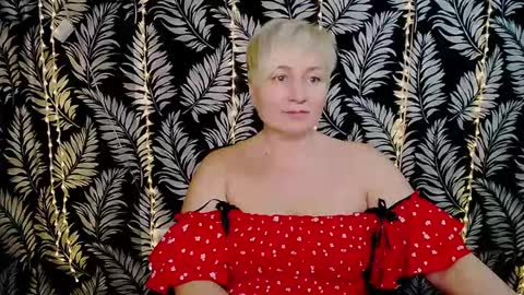 Snapshot of oliviaoskar_ chatting on 2, 2, 2025 Kelly online show from 2, 2, 2025