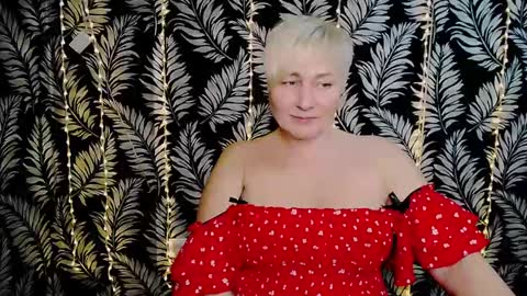 Snapshot of oliviaoskar_ chatting on 9, 2, 2025 Kelly online show from 9, 2, 2025