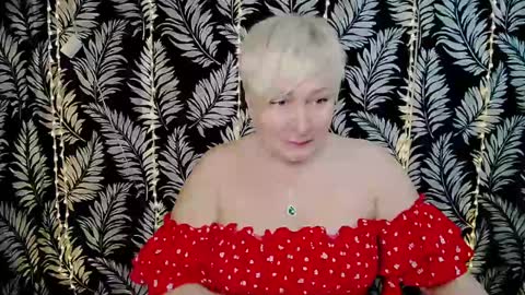 Snapshot of oliviaoskar_ chatting on 13, 2, 2025 Kelly online show from 13, 2, 2025