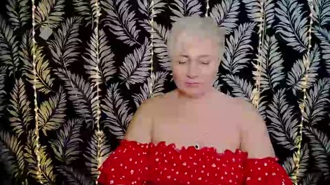 Snapshot of oliviaoskar_ chatting on 15, 2, 2025 Kelly online show from 15, 2, 2025