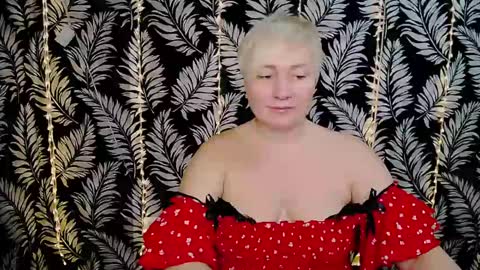 Snapshot of oliviaoskar_ chatting on 20, 2, 2025 Kelly online show from 20, 2, 2025