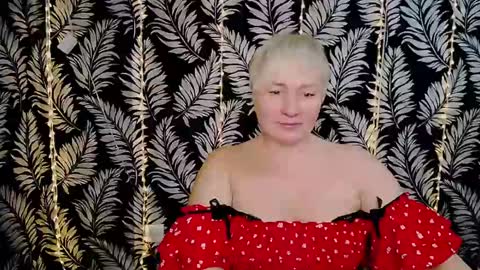 Snapshot of oliviaoskar_ chatting on 20, 2, 2025 Kelly online show from 20, 2, 2025