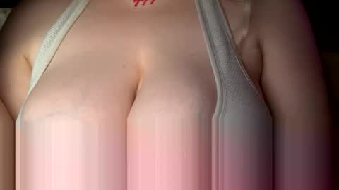 Snapshot of oliviaskies chatting on 27, 5, 2026 Olivia baby online show from 27, 5, 2026
